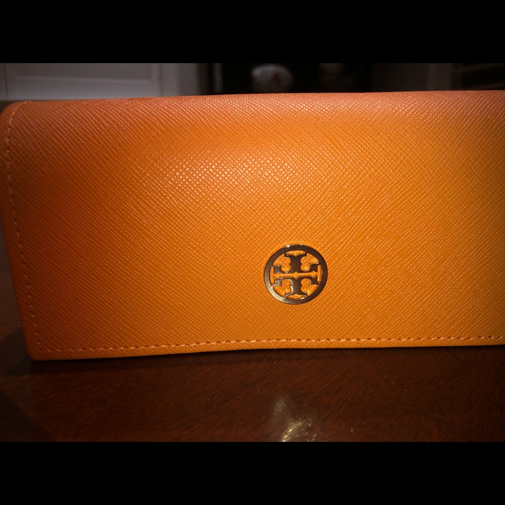 tory Burch sunglasses holder